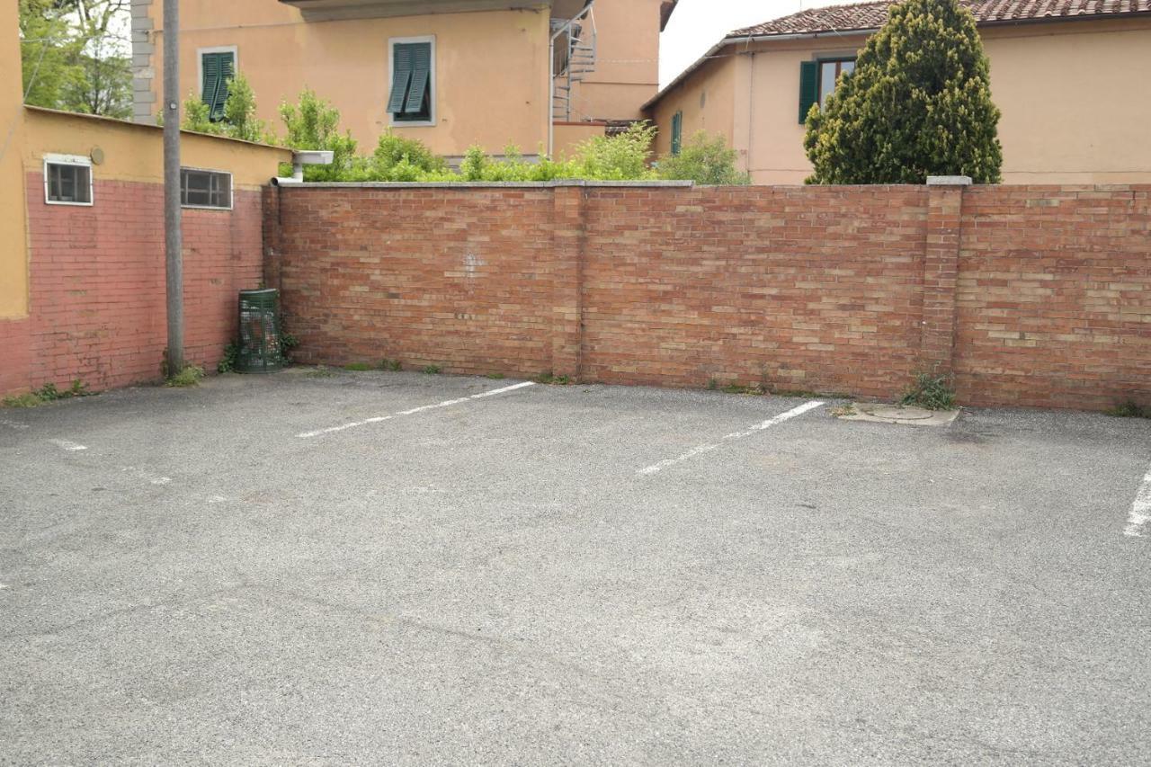 Hotel Houston Livorno - Struttura Esclusivamente Turistica - Not For Business Or Workers Екстериор снимка