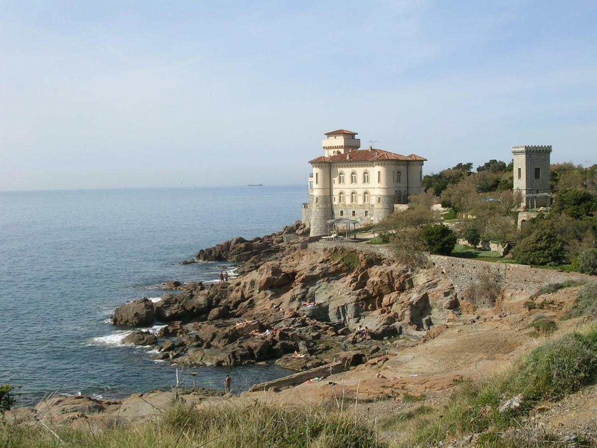 Hotel Houston Livorno - Struttura Esclusivamente Turistica - Not For Business Or Workers Екстериор снимка