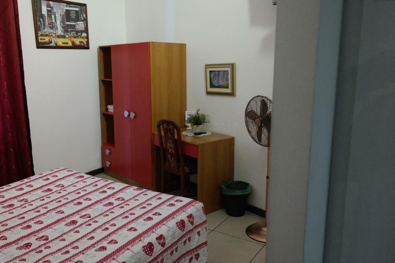 Hotel Houston Livorno - Struttura Esclusivamente Turistica - Not For Business Or Workers Екстериор снимка