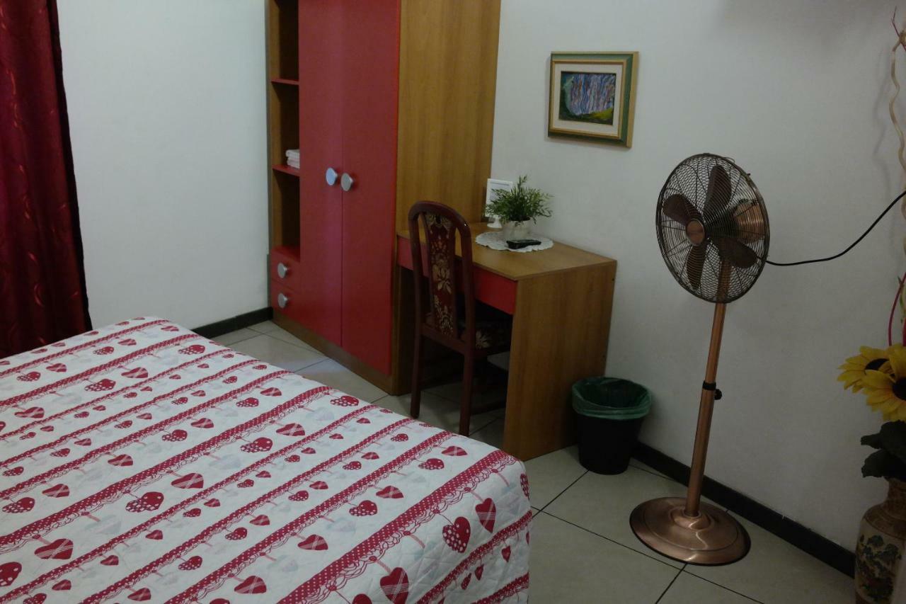 Hotel Houston Livorno - Struttura Esclusivamente Turistica - Not For Business Or Workers Екстериор снимка
